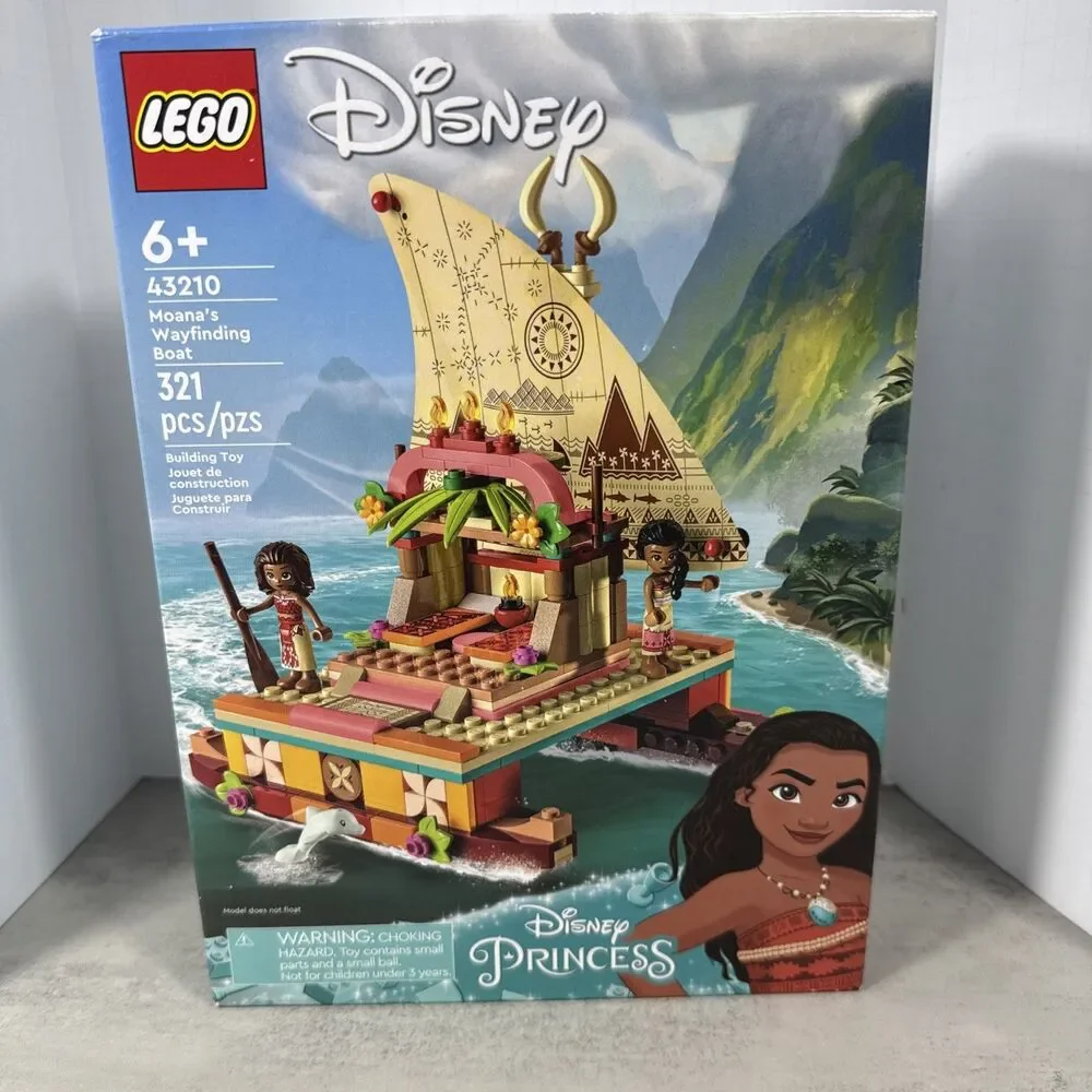 LEGO Disney Princess Moana's Wayfinding Boat Building Toy 43210 NEW SEALED